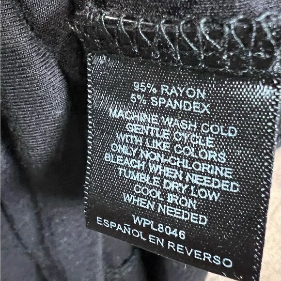 INC black and white color block cutout top size medium - Picture 8 of 8